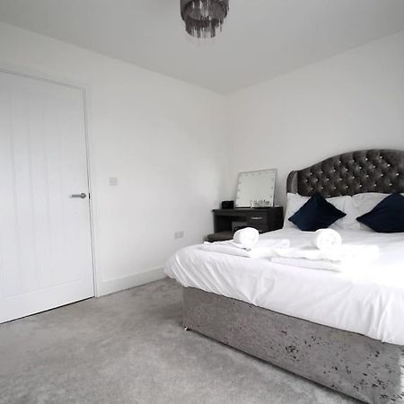 فيلا Beaulieu Park - Sleeps 10 - Chelmsford Broomfield  المظهر الخارجي الصورة