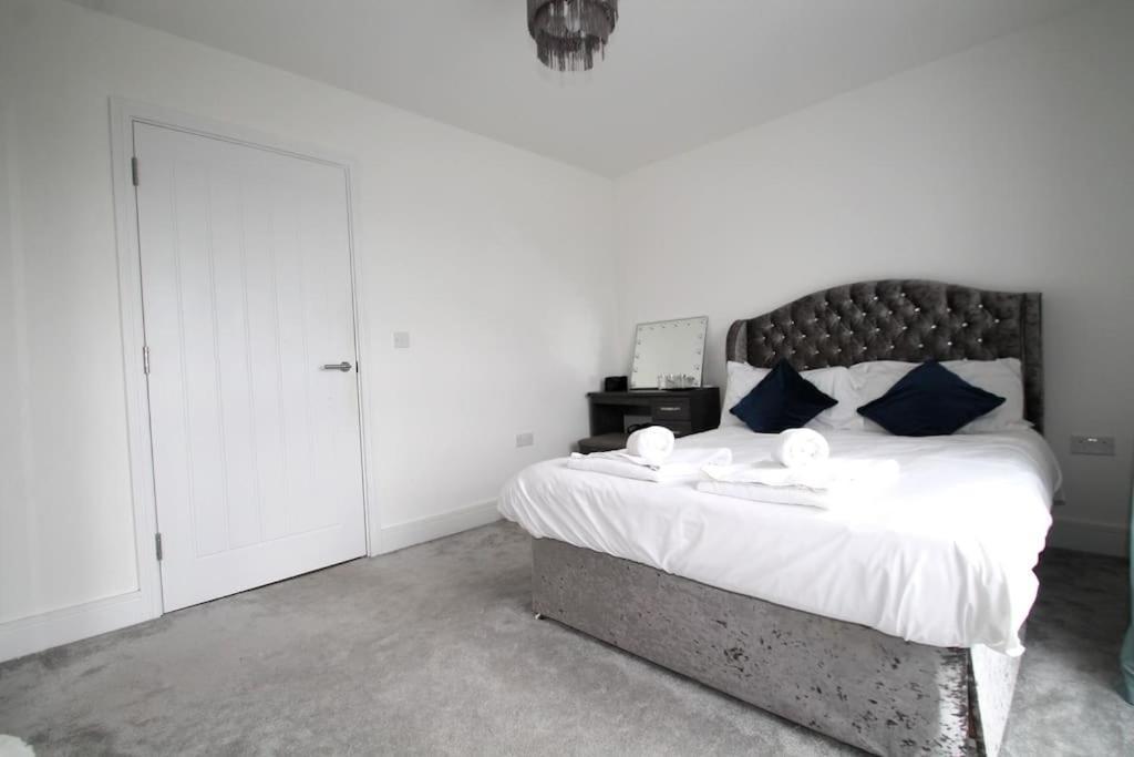 فيلا Beaulieu Park - Sleeps 10 - Chelmsford Broomfield  المظهر الخارجي الصورة