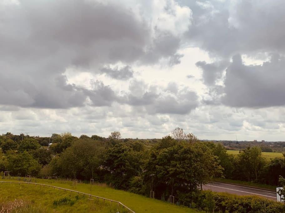 فيلا Beaulieu Park - Sleeps 10 - Chelmsford Broomfield  المظهر الخارجي الصورة